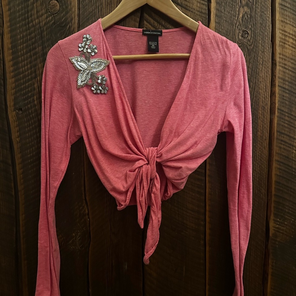 Mods tie front cardigan with silver flower xs